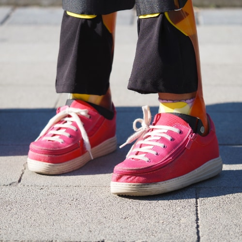Child wearing orthotics
